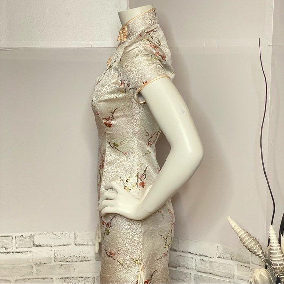 SOLD | 🔥LAST CHANCE🔥 Alice Ko Handmade Chinese Cheongsam Floral Cocktail Dress - Picture 5 of 13